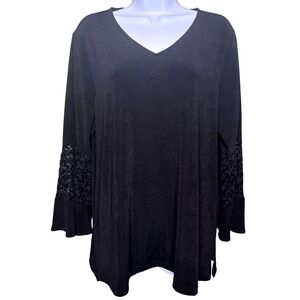 Chico's Travelers Womens Black‎ Liquid Knit Tunic Top Embroidered Sleeve Sz 2/L